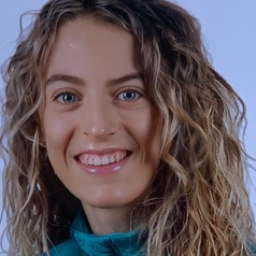 Aitziber Mendíbil 